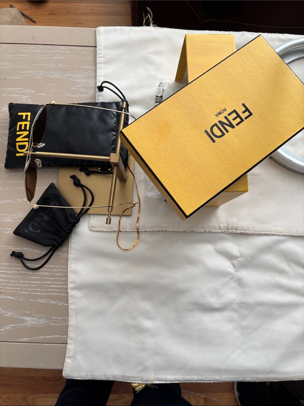 Fendi Gold Frame Amber Lens Sunglasses - Picture 3 of 3